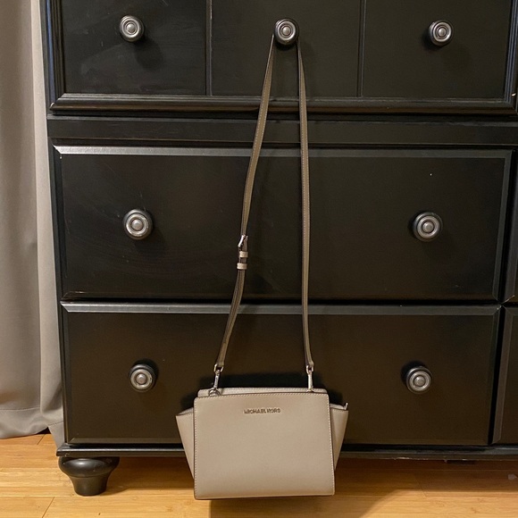 Michael Kors Taupe Crossbody Bag - Picture 7 of 11